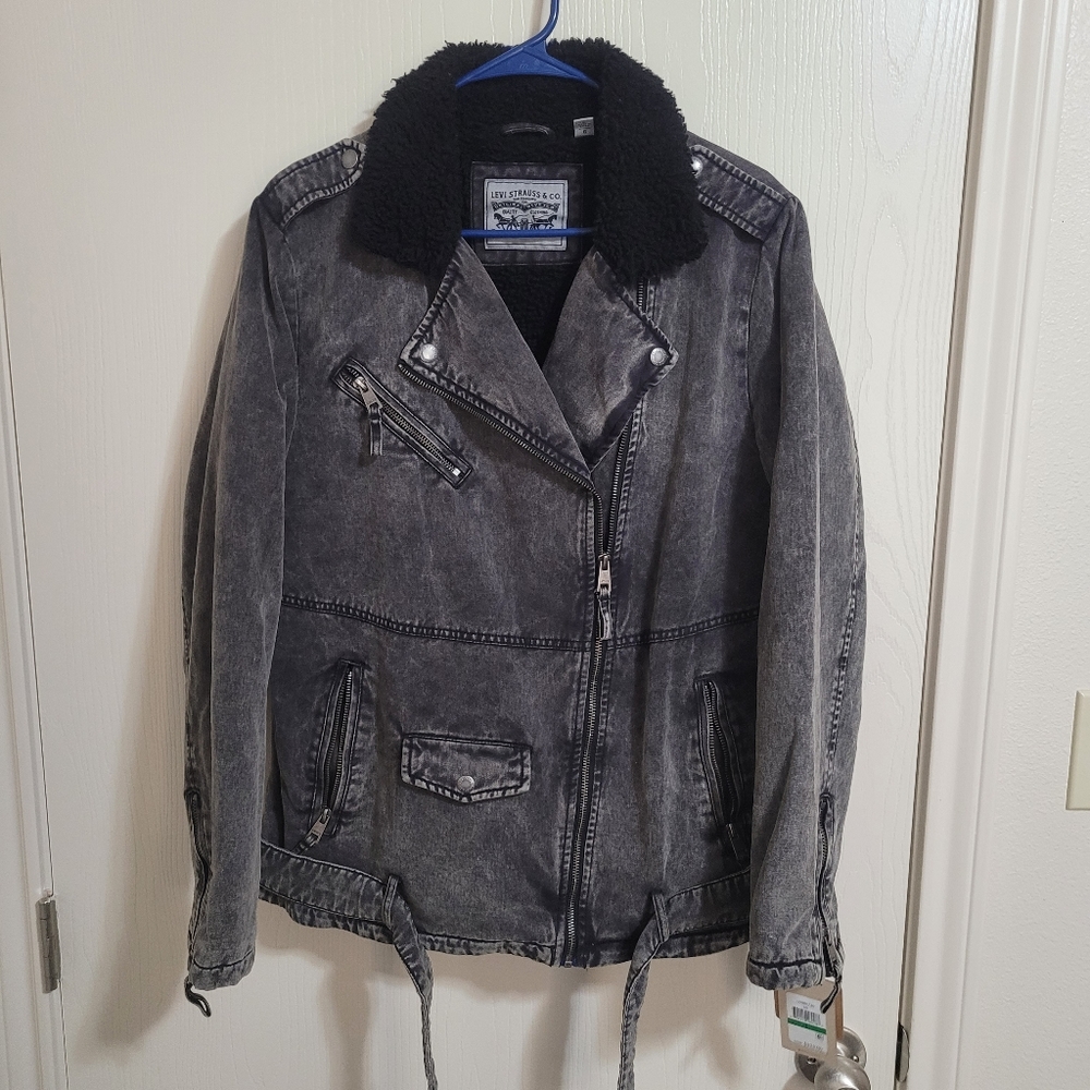 Women Denim Levis Jacket size L
